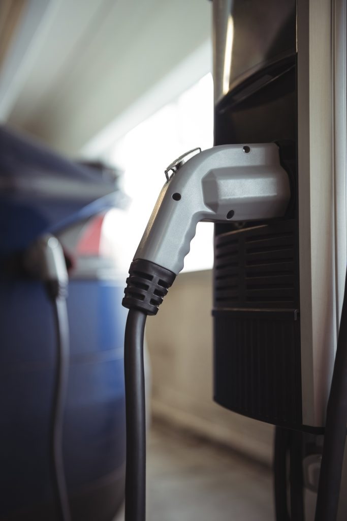 Installation borne de recharge véhicule électrique à Haut-Clocher